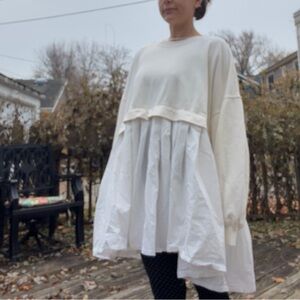 Eleanor Pleated Trapeze Sweatshirt